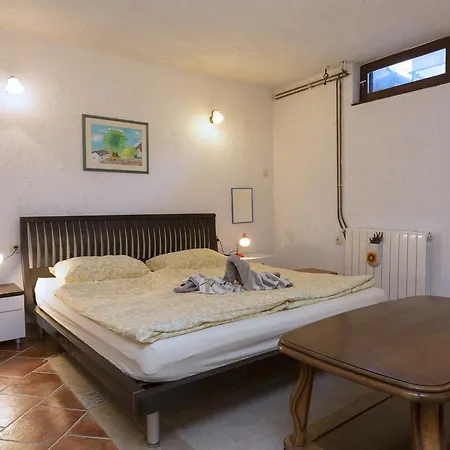 Villa Archy Loborika